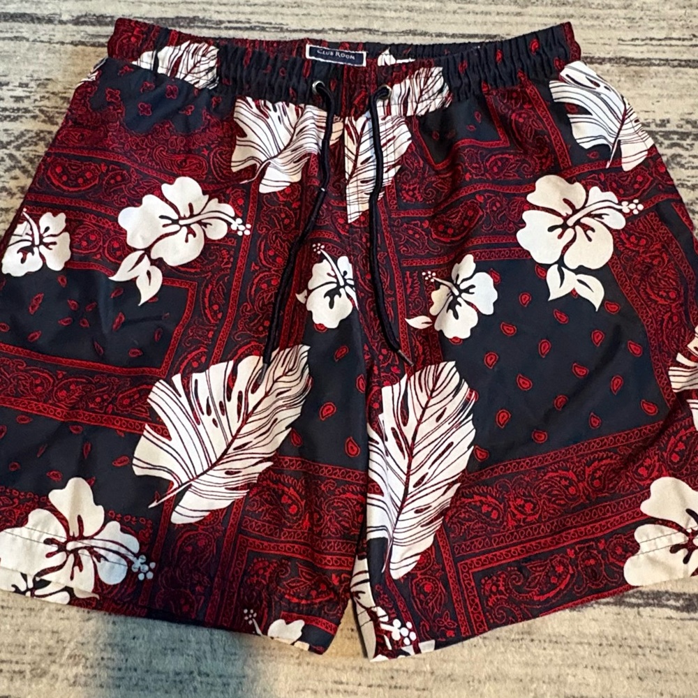 Tommy Bahama Red and White Floral Men's Athletic Shorts
